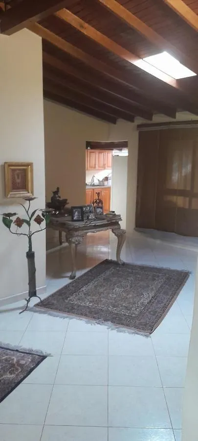 Apartamento Bed&Breakfast en elegante apartamento con floréale Terraza Unicentro Medellín